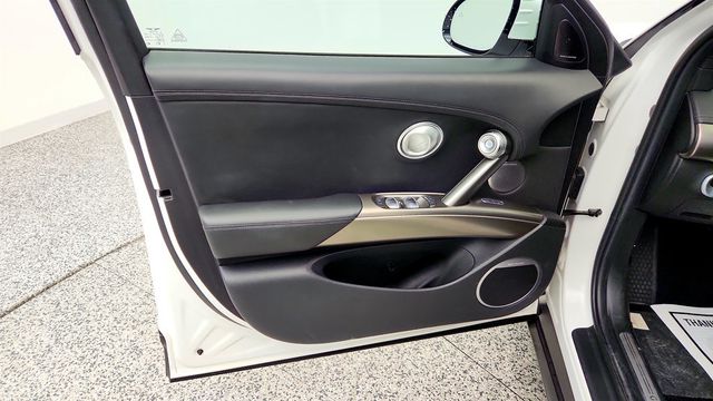 2023 Genesis GV60 Advanced AWD - 23082244 - 9