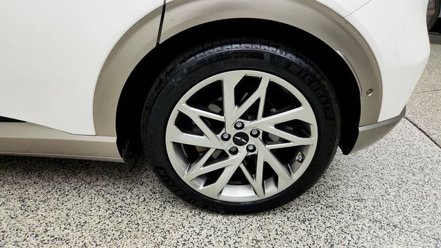2023 Genesis GV60 Advanced AWD - 23082244 - 8