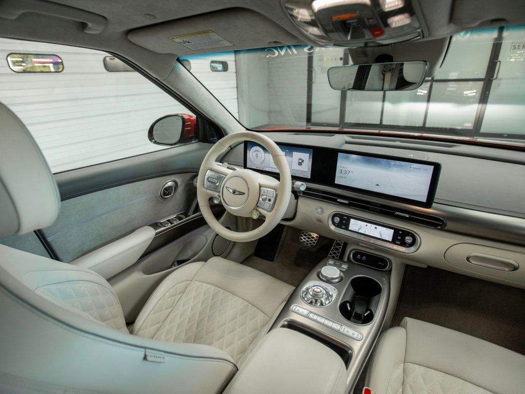 2023 Genesis GV60 Performance AWD photo 17