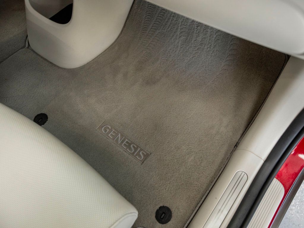 2023 Genesis GV60 Performance AWD photo 32