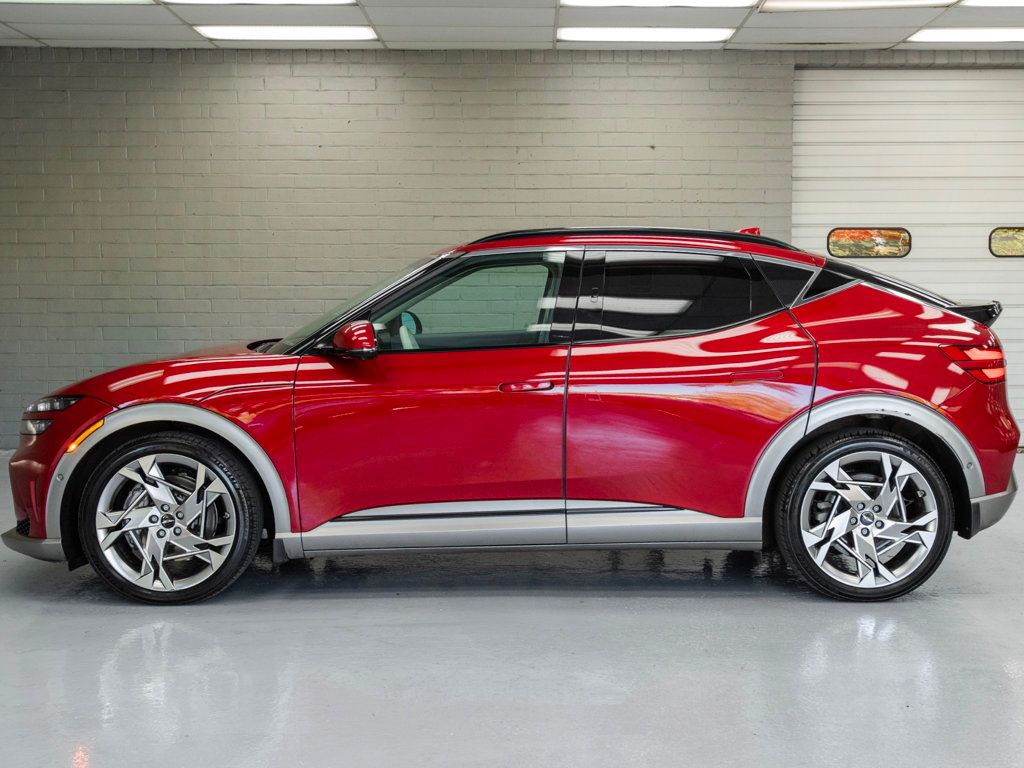 2023 Genesis GV60 Performance AWD photo 4