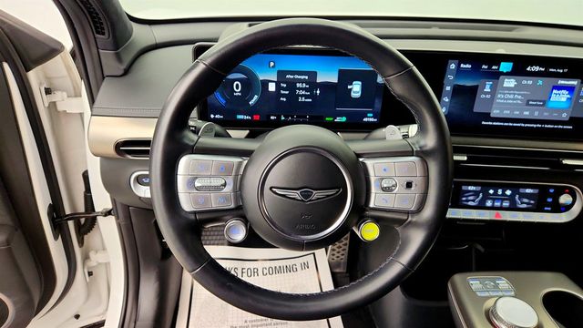 2023 Genesis GV60 Performance AWD - 23068095 - 13