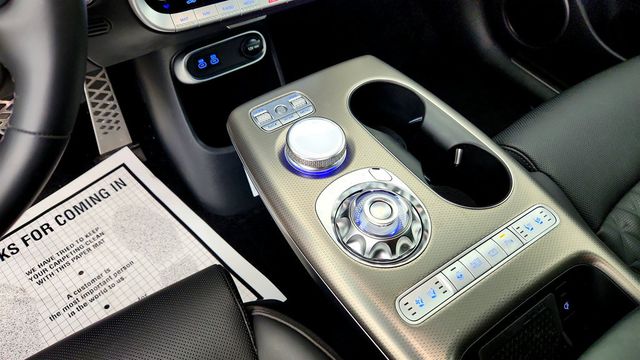 2023 Genesis GV60 Performance AWD - 23074414 - 16