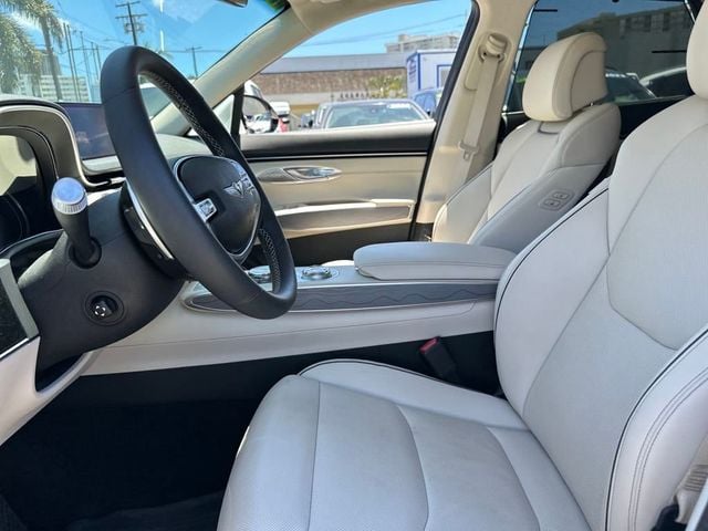 2023 Genesis GV70 2.5T AWD - 22908945 - 12