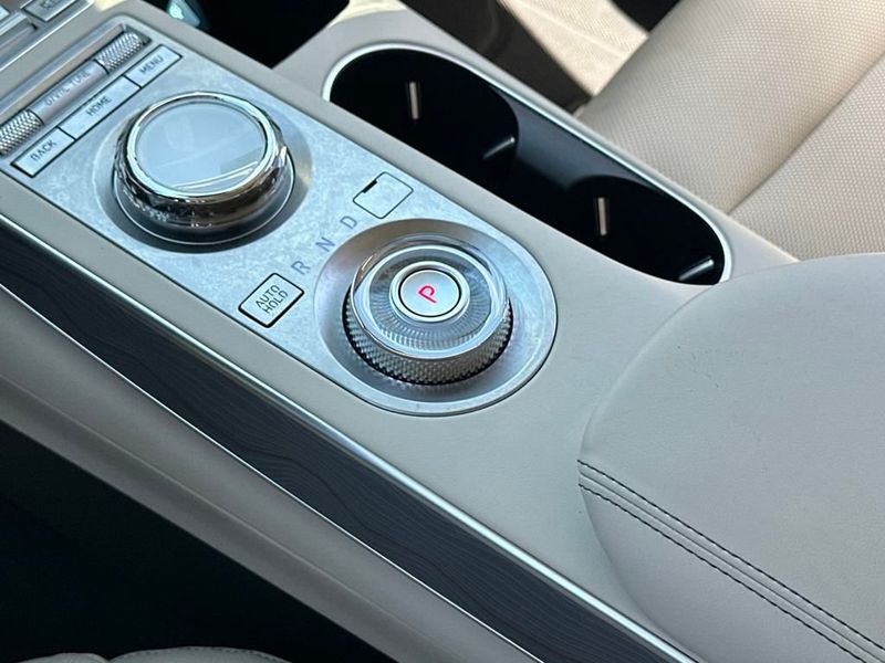 2023 Genesis GV70 2.5T AWD - 22908945 - 18