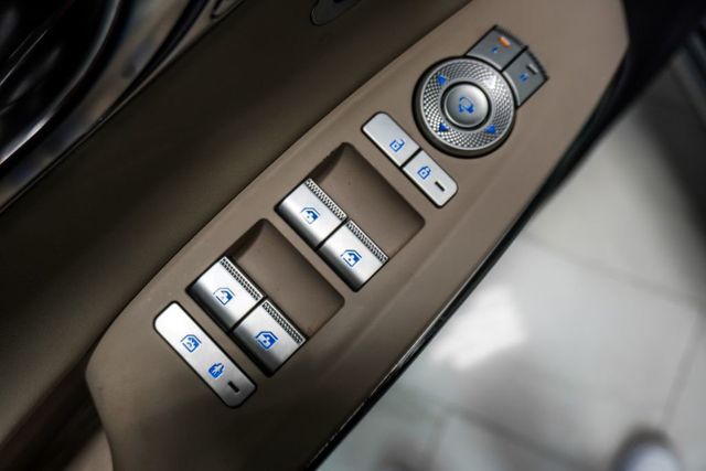 2023 Genesis GV70 2.5T AWD - 23007022 - 22