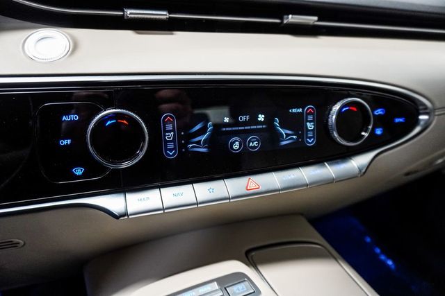 2023 Genesis GV70 2.5T AWD - 23007022 - 24