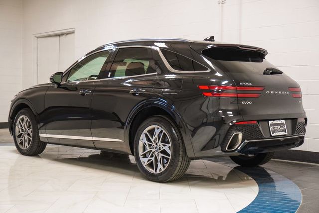 2023 Genesis GV70 2.5T AWD - 23007022 - 32