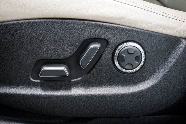 2023 Genesis GV70 2.5T AWD - 23007022 - 6