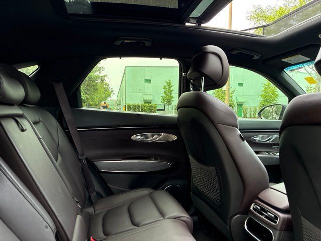2023 Genesis GV70 2.5T AWD - 23018825 - 23