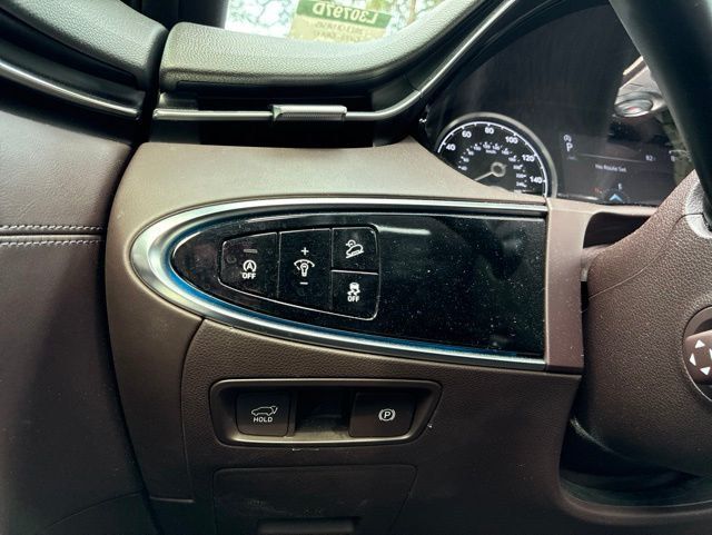 2023 Genesis GV70 2.5T AWD - 23018825 - 25