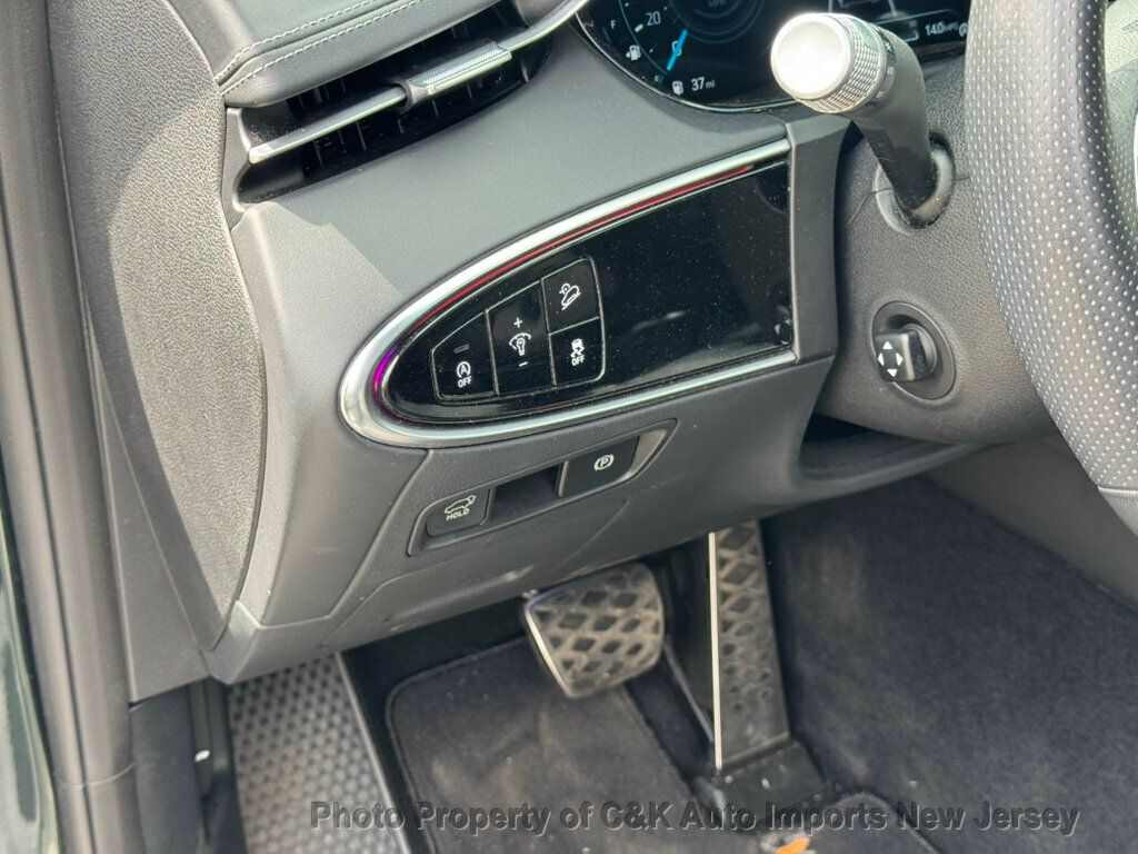 2023 Genesis GV70 2.5T Select Advanced Sport Prestige photo 13