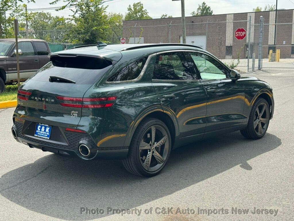 2023 Genesis GV70 2.5T Select Advanced Sport Prestige photo 5