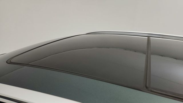 2023 Genesis GV70 2.5T AWD with Select Package - 22951239 - 9