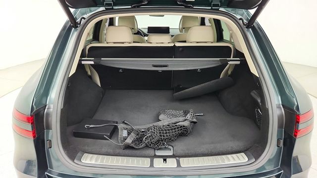 2023 Genesis GV70 2.5T AWD with Select Package - 22951239 - 23