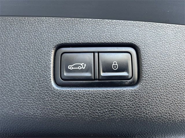 2023 Genesis GV70 3.5T Sport AWD - 22945715 - 18