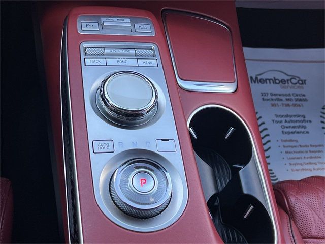 2023 Genesis GV70 3.5T Sport AWD - 22945715 - 32