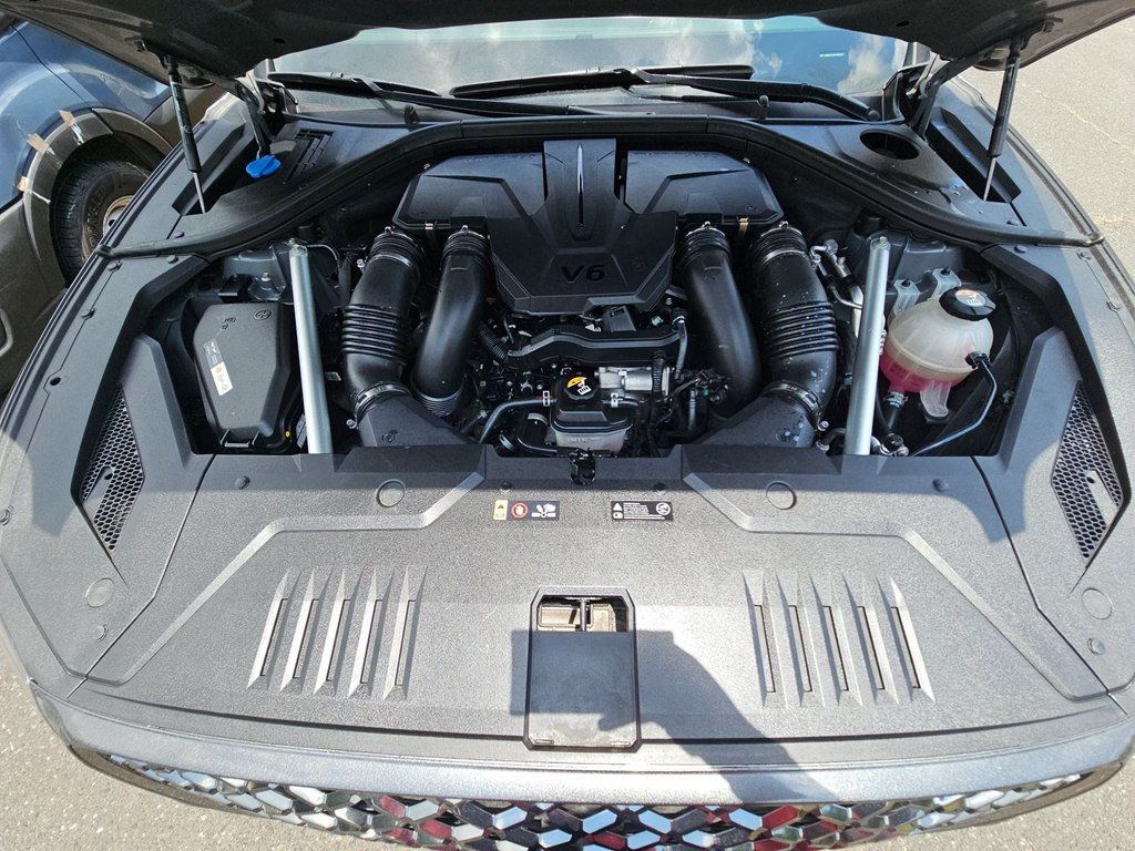 2023 Genesis GV70 3.5T Sport AWD - 23064193 - 17