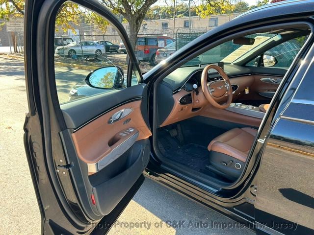 2023 Genesis GV70 ADVANCE PKG! NAVI SYS! BACK-UP CAMERA! PANO ROOF! BLIND SIDE SYS - 23099008 - 24
