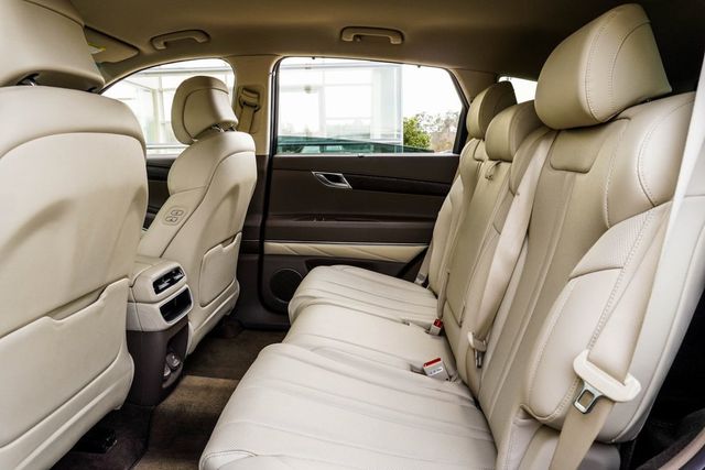 2023 Genesis GV80 2.5T AWD - 22970367 - 30