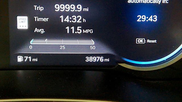 2023 Genesis GV80 3.5T Advanced + AWD - 23044860 - 15