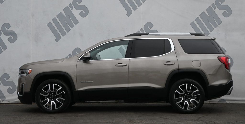 2023 Gmc Acadia SLE photo 3
