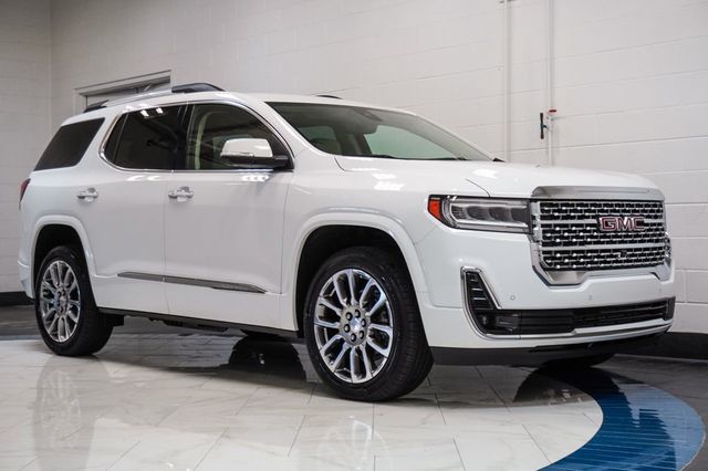 2023 GMC Acadia Denali FWD's photo