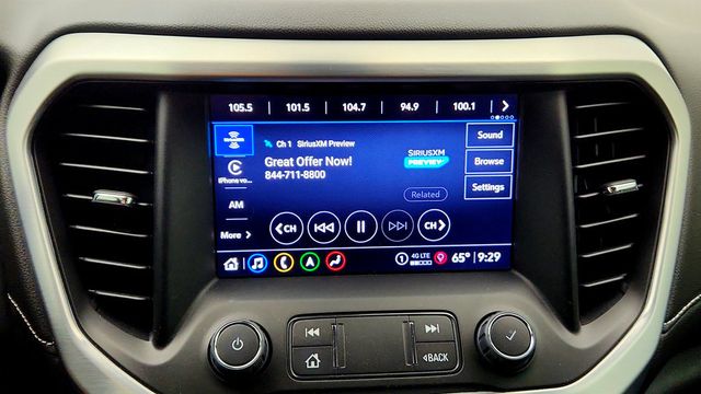 2023 GMC Acadia FWD 4dr SLE w/ Driver Convenience Pkg & Bose Audio - 23037742 - 17