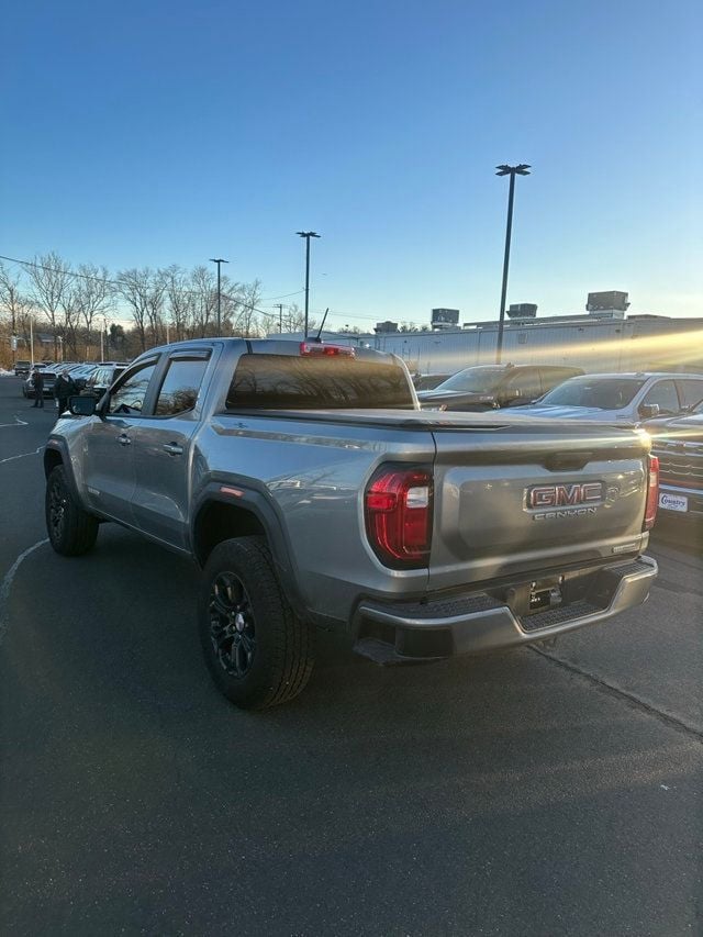 2023 GMC Canyon 2WD Crew Cab Elevation - 22775288 - 4