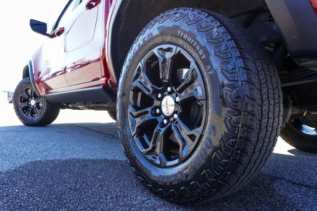 2023 GMC Canyon 2WD Crew Cab Elevation - 22975454 - 30