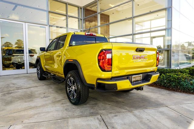 2023 GMC Canyon 4WD Crew Cab AT4 - 23012541 - 9