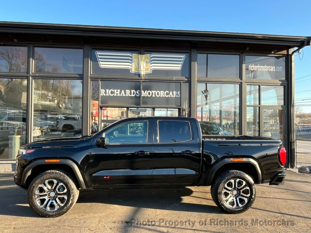 2023 GMC Canyon 4WD Crew Cab AT4 - 22976146 - 7