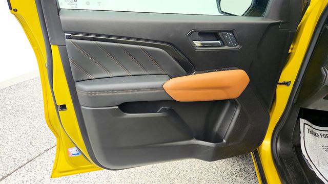 2023 GMC Canyon 4WD Crew Cab AT4 w/ Premium Package & ProGrade Trailering System - 22990330 - 9