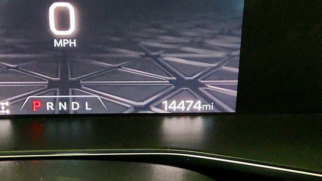 2023 GMC Canyon 4WD Crew Cab AT4 w/ Premium Package & ProGrade Trailering System - 22990330 - 14