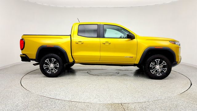 2023 GMC Canyon 4WD Crew Cab AT4 w/ Premium Package & ProGrade Trailering System - 22990330 - 3