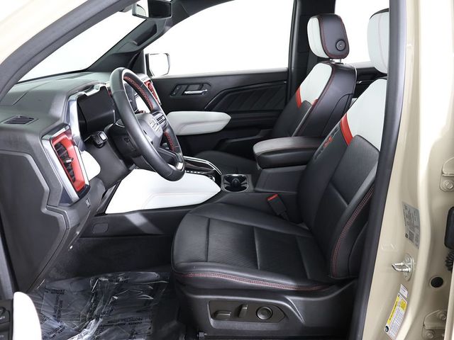 2023 GMC Canyon 4WD Crew Cab AT4X - 23028664 - 32