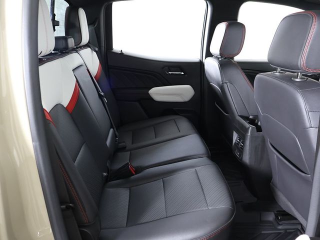 2023 GMC Canyon 4WD Crew Cab AT4X - 23028664 - 39