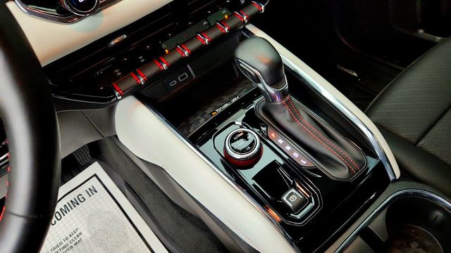 2023 GMC Canyon 4WD Crew Cab AT4X - 23089462 - 15