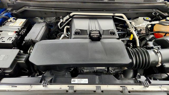 2023 GMC Canyon 4WD Crew Cab AT4X - 23089462 - 25