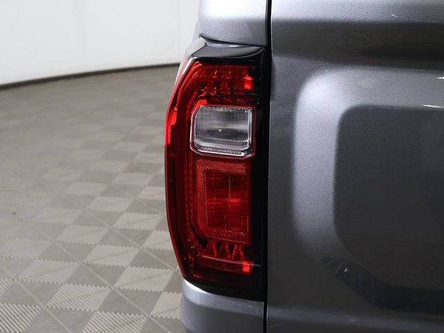 2023 GMC Canyon 4WD Crew Cab Denali - 23009974 - 18