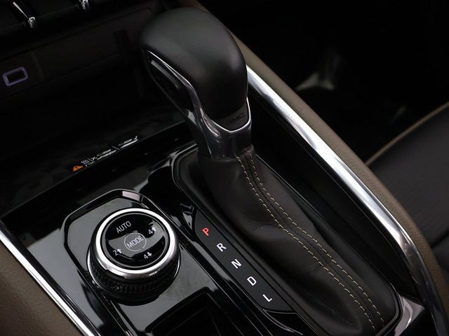 2023 GMC Canyon 4WD Crew Cab Denali - 23009974 - 58