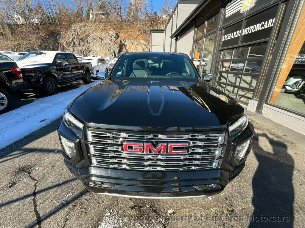 2023 GMC Canyon 4WD Crew Cab Denali - 22959763 - 10