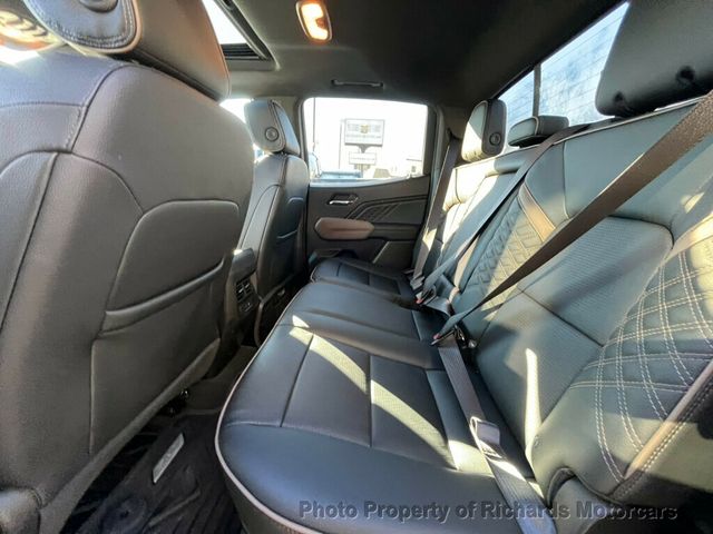 2023 GMC Canyon 4WD Crew Cab Denali - 22959763 - 18