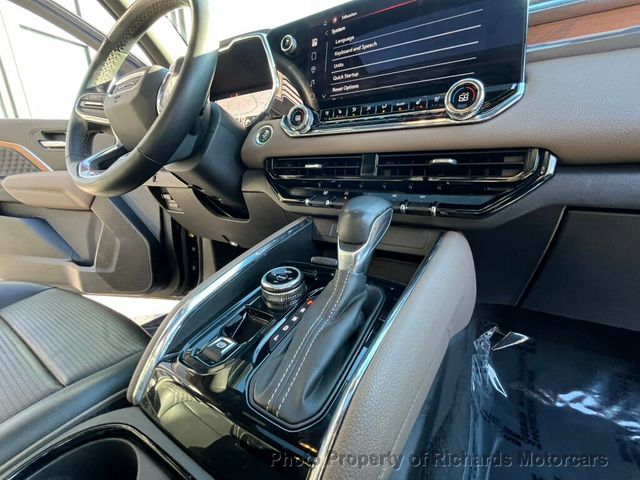 2023 GMC Canyon 4WD Crew Cab Denali - 22959763 - 23