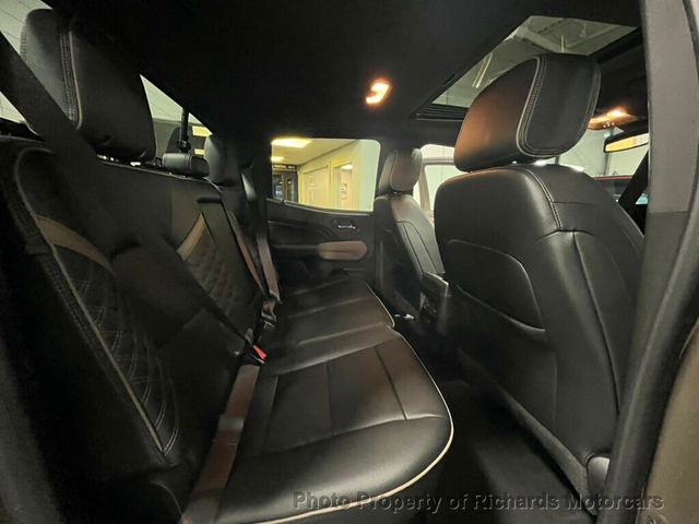 2023 GMC Canyon 4WD Crew Cab Denali - 22972988 - 19