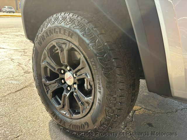 2023 GMC Canyon 4WD Crew Cab Elevation - 22922039 - 9