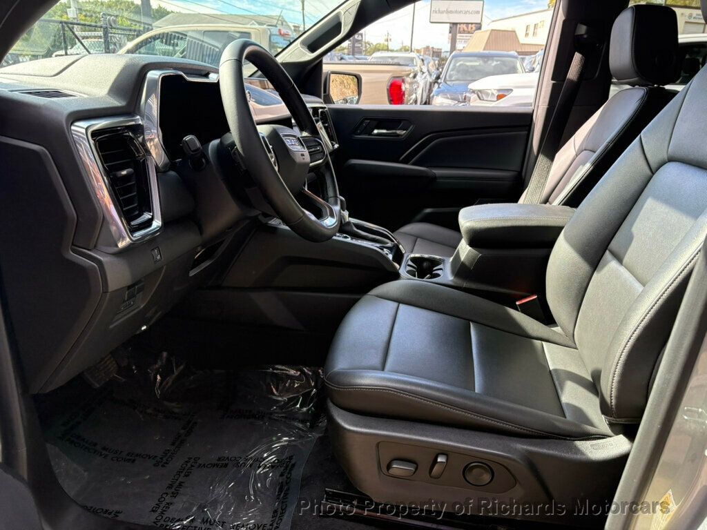2023 Gmc Canyon Elevation photo 14