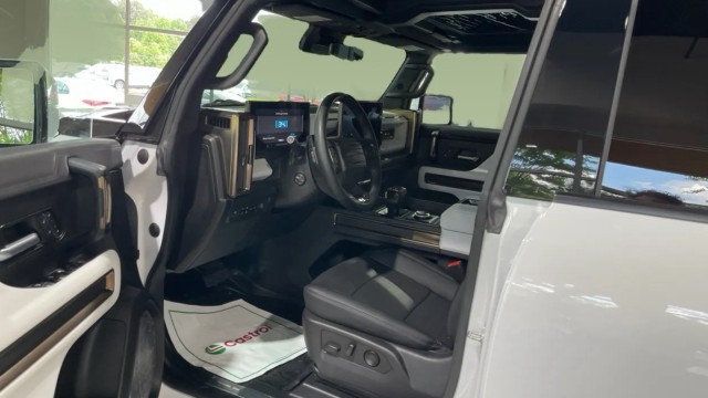 2023 GMC HUMMER EV Pickup e4WD Crew Cab 3X - 23018656 - 7
