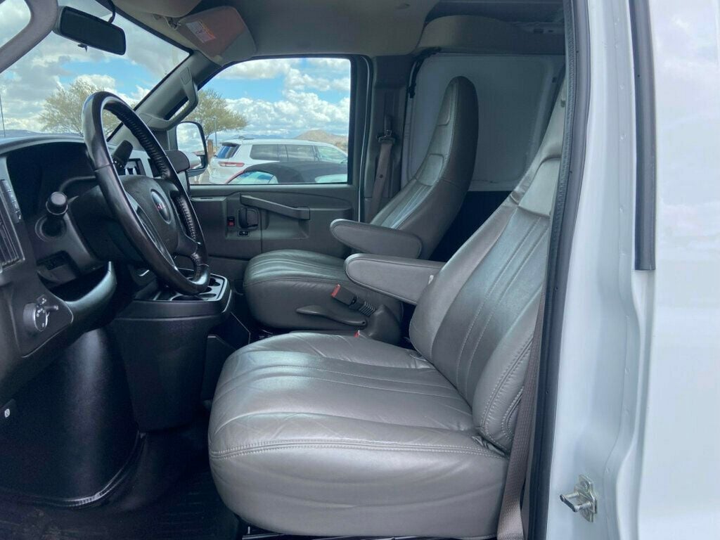 2023 Gmc Savana 2500 Cargo photo 12
