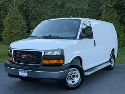 2023 GMC Savana Cargo Van